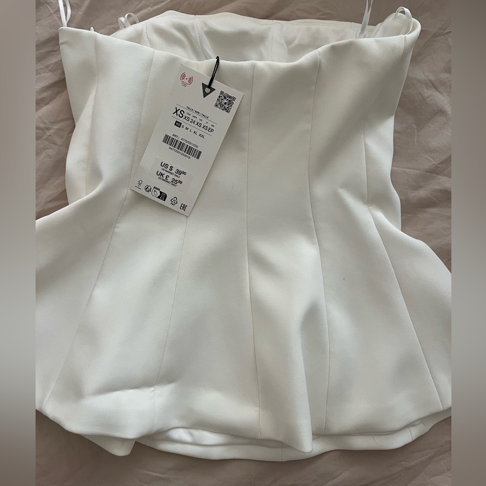 NWT Zara Strapless Peplum Top